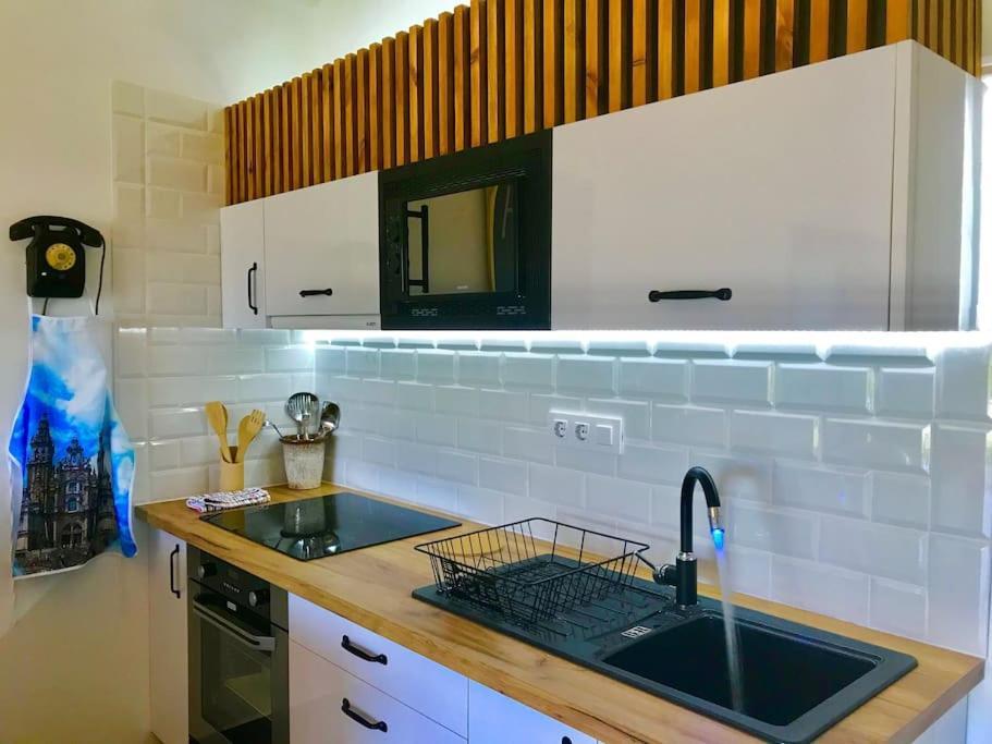 Casa Nueva En Vigo Rural Mos Con Jacuzzi Y Chimenea Para Escapada Romantica Pontevedra Extérieur photo