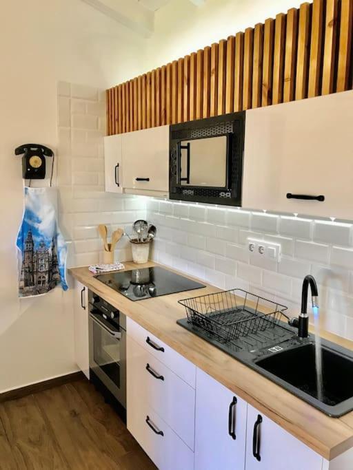 Casa Nueva En Vigo Rural Mos Con Jacuzzi Y Chimenea Para Escapada Romantica Pontevedra Extérieur photo